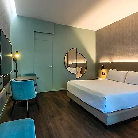 Mealba & Pool 4*