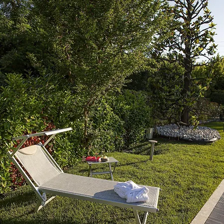 Hotel Mealba Suite & Pool