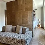 Mealba Hotel